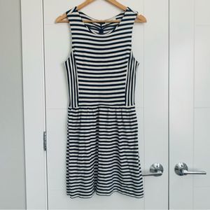 Madewell Size Small Fit and Flare Navy White Striped Dress FAIR